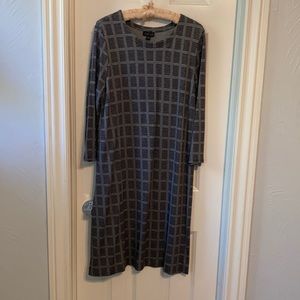 Black and gray knit dress